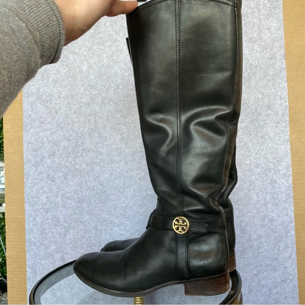 T21 Tory Burch Bristol Equestrian Boots 6.5